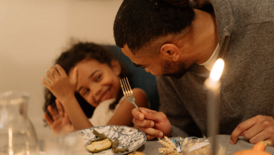 kids at thanksgiving