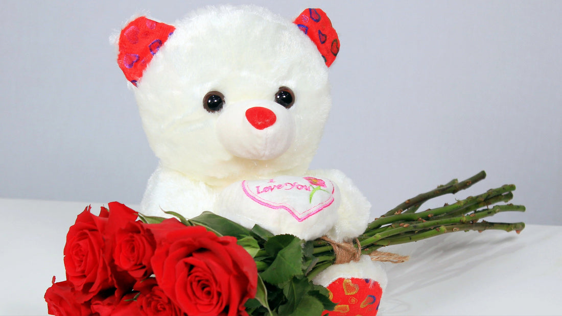 teddy bear with roses