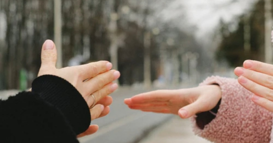 sign language hands